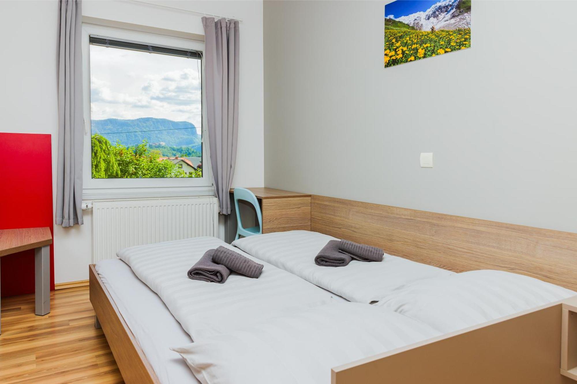 Modern Apartment بليد المظهر الخارجي الصورة