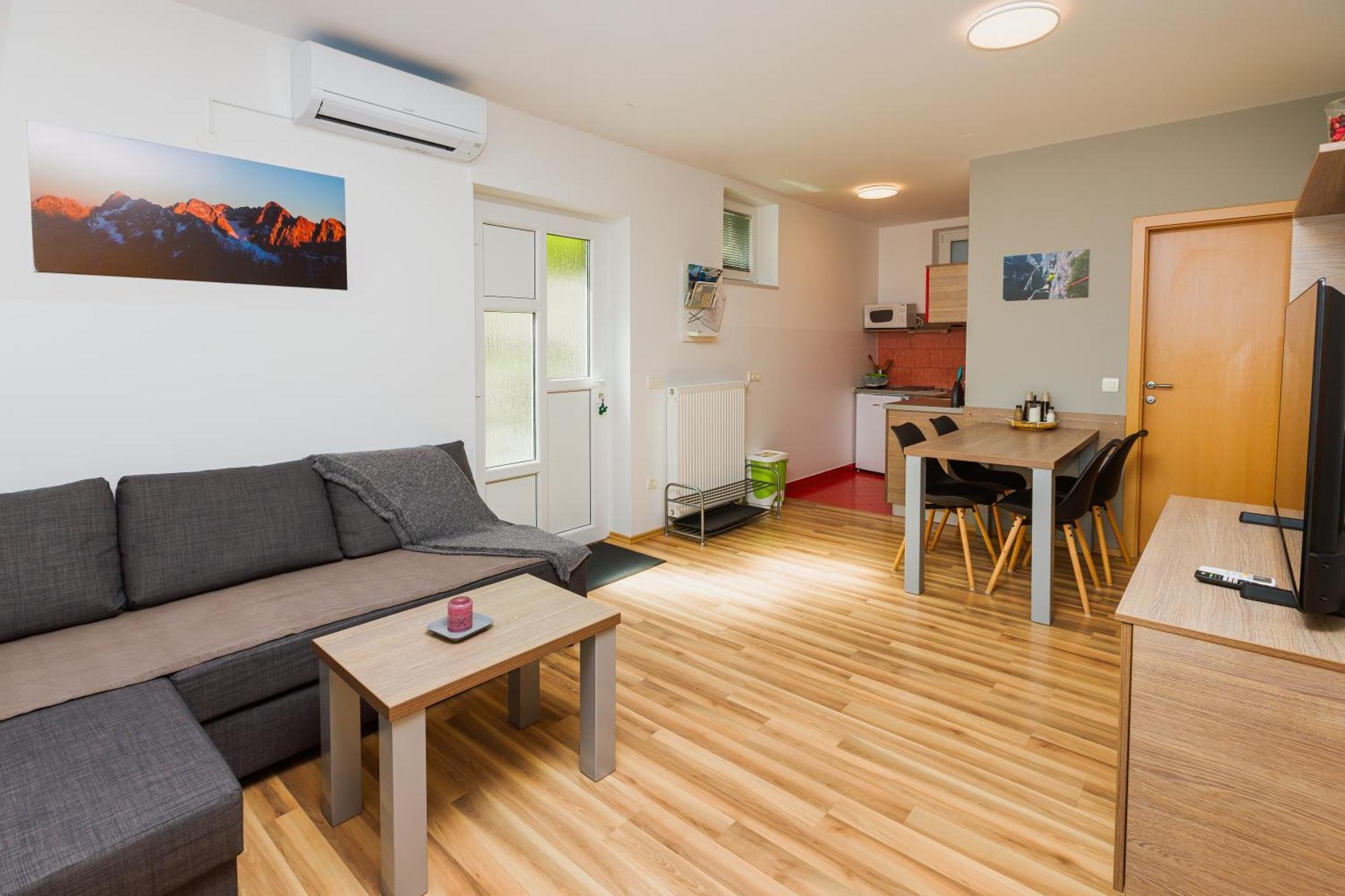 Modern Apartment بليد المظهر الخارجي الصورة